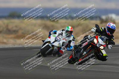 media/Sep-11-2022-SoCal Trackdays (Sun) [[81b7e951af]]/Turn 16 (945am)/